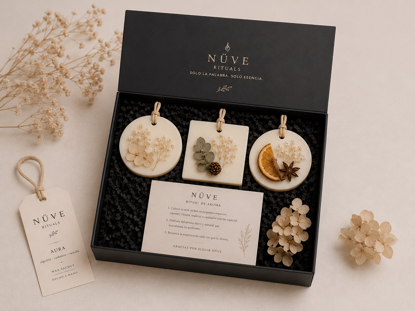 Set de 3 wax sachets en caja rígida negra